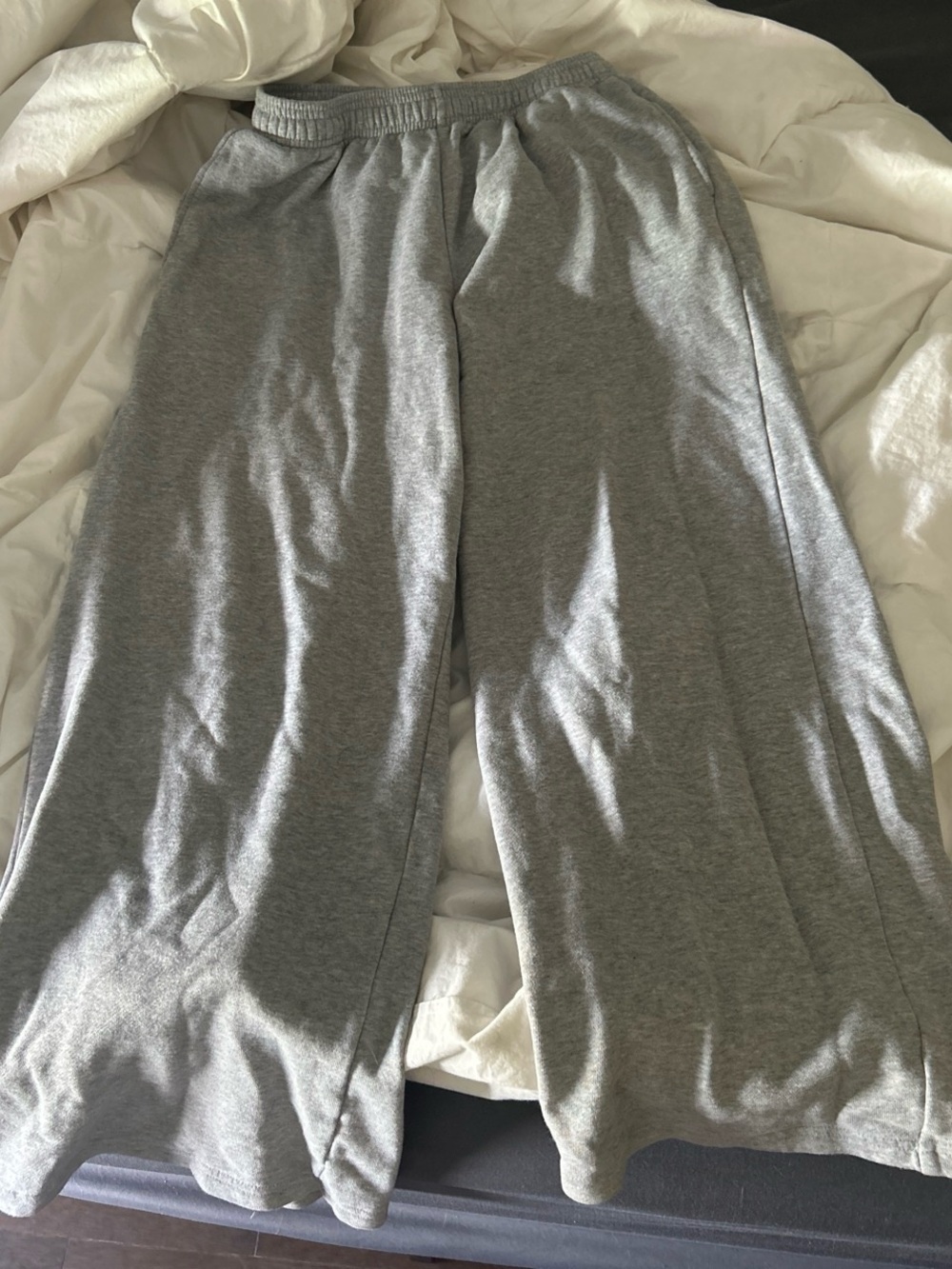 Uniqlo Light Gray Ribbed Waistband Sweatpants